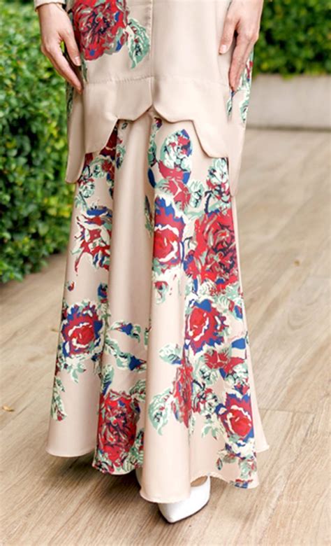 ROSE SCALLOP NUDE Mawar Cotton