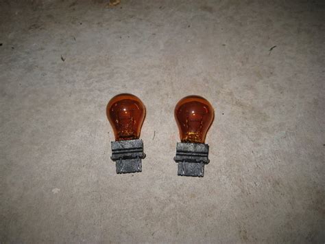 Chevy Silverado Headlight Bulb Size