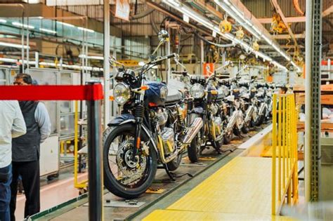 Royal Enfield Inaugura Linha De Montagem No Brasil