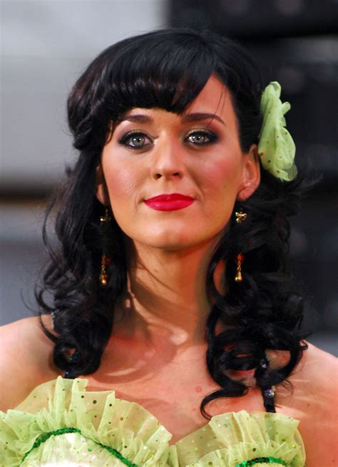 Katy Perry Performs Hot N Cold On Today Show CelebMafia