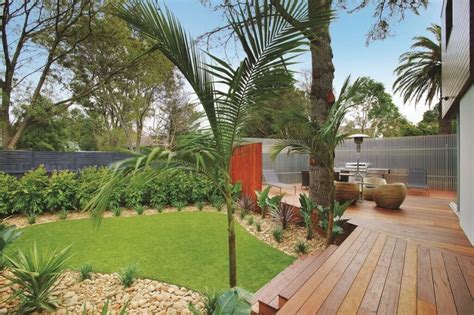 27 Amazing Backyard Astro Turf Ideas