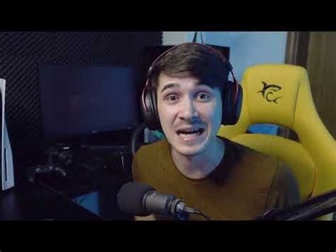 BJEŽIMO OD LUDE BABE U MINECRAFTU O YouTube