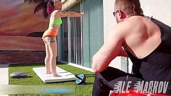 Katrina Punk Termina Cogiendose A Su Personal Trainer En Su Primera Clase De Gimnasia XVIDEOS