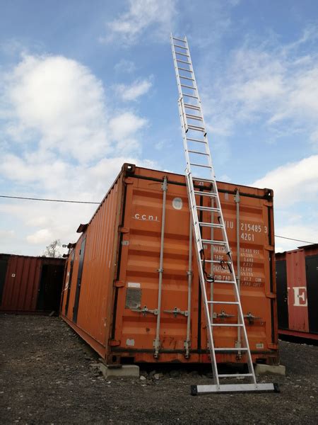 Алюминиевая трёхсекционная лестница 3х11 (7,1 м) классическая Комбат ...