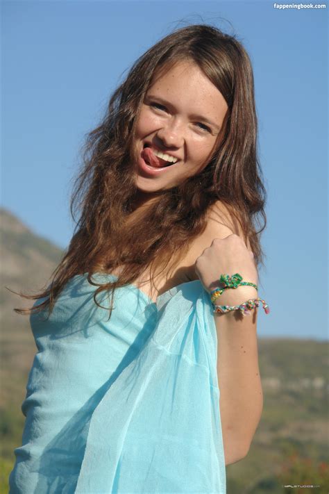 Mplstudios Mplstudios Aaliyah Petite Beauty Nude Gallery My Xxx Hot Girl