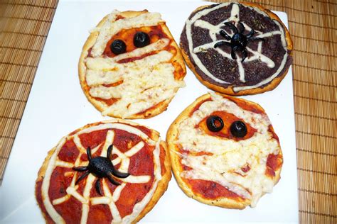 Spooky Mini Pizzas Easy Cooking