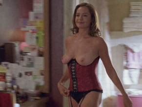 SAMANTHA FERRIS Nude AZNude