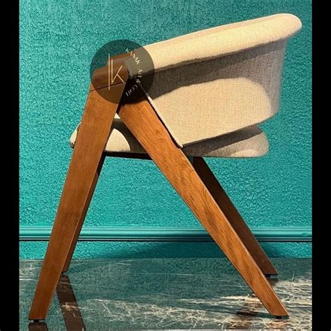 White Sheesham Wood Wooden Cushion Chair For Restaurant Set Size