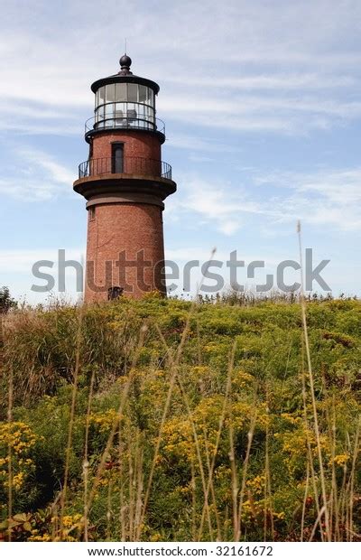 Gay Head Lighthouse Marthas Vineyard Massachusetts Stock Photo 32161672 Shutterstock