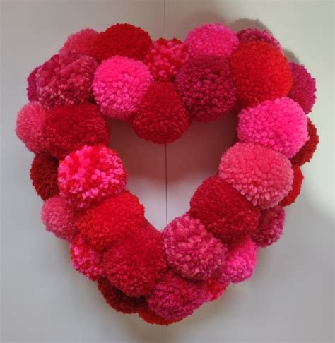 Small Pom Pom Heart Purely Pom Poms