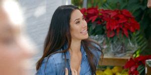 Farmers Wife Eva Lovia Bangs In The Market Porn Videos