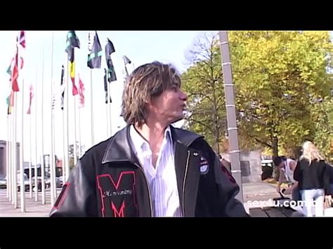 Don Picone Na Venus Erotic Fair Em Berlin Exclusivo Sex U Chegando Para O O Dia Highlights