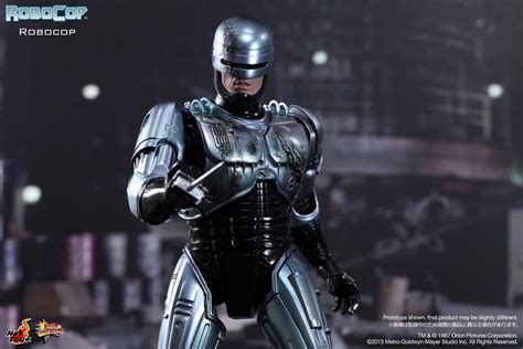 Forty Preorder Now Hot Toys Robocop