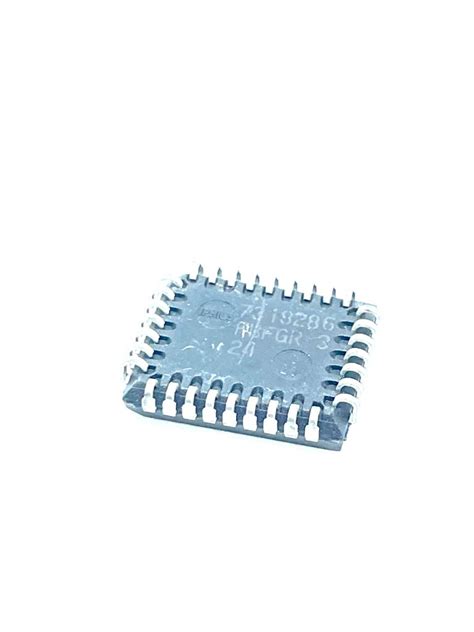 CIRCUITO INTEGRADO SMD PLCC 32 N28F001BX B150 INTEL