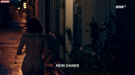 Naked Imogen King In Clique