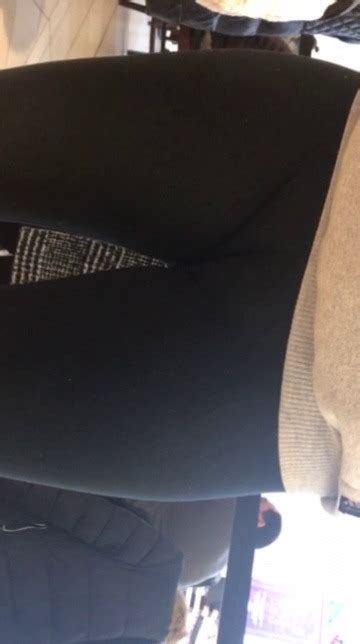 Cameltoe Pussy Spy Voyeur Candid Spandex Tumbex