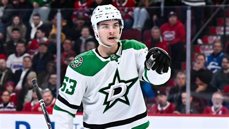 dallas stars wyatt johnston making late push  hopes  canadian