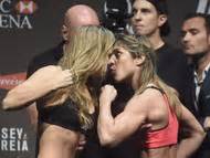 Naked Bethe Correia Added By Msantos