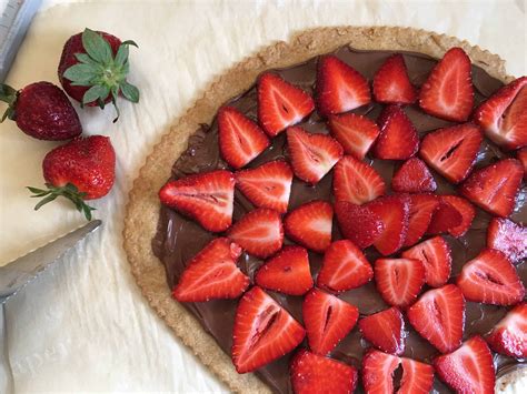 Quick And Easy Strawberry Nutella Tart The Kitchen Garten