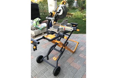 Торцовочная пила DEWALT DWS 780 - выгодная цена, отзывы, характеристики ...