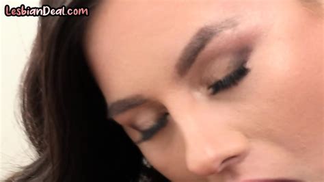 Assrimmed Dyke Muffdiving And Fingering Lesbian Babe