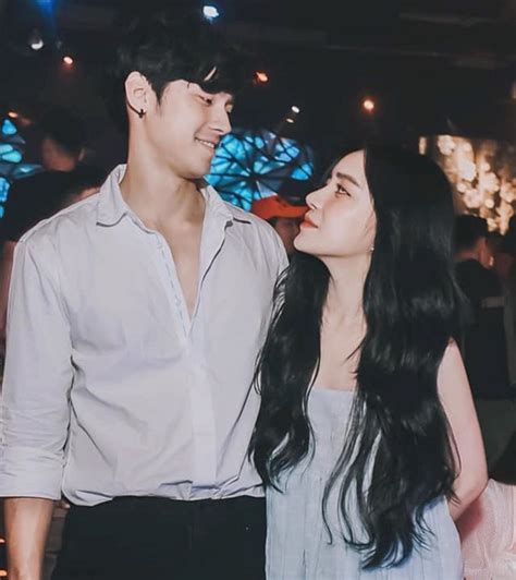 Người ấy là ai mùa mở hàng với trai đẹp người Thái ai dè là chồng chưa cưới của hot girl