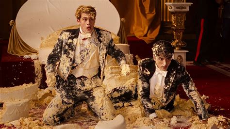 El amor gay se filtra en los palacios de la realeza británica