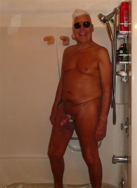 Naked Gay Man In Bed Nude Pics Xhamster