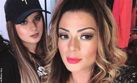 Hija De Marbelle Rob Suspiros Por Foto En Bikini