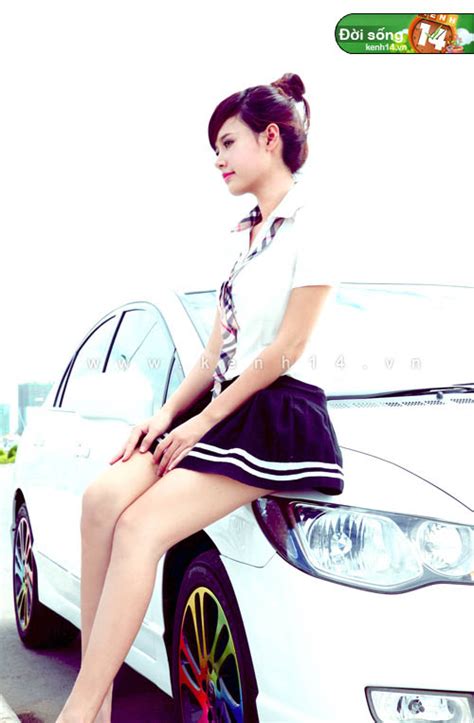 Những hot girl Việt sở hữu xế hộp bạc tỉ