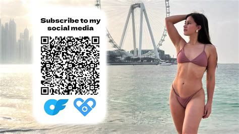 Naked Brunette Squirts Everywhere Feat Sweet Desire Xhamster