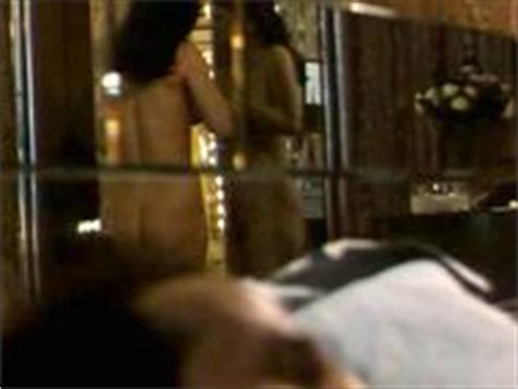 Naked Valérie Stroh in Le Feu follet