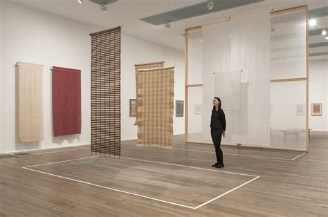 Why Was Anni Albers A Leading Textile Artist