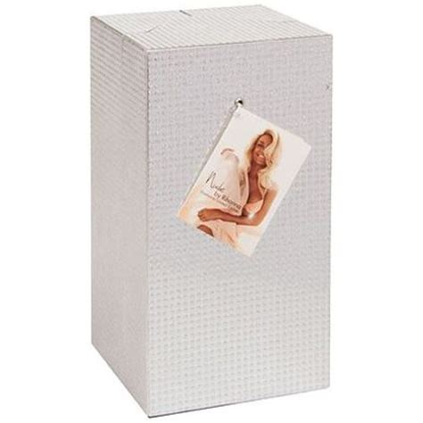 Rihanna Nude Body Mist 236ml 219 SEK Dermastore Hudvård Parfym Hårvård Makeup Bra