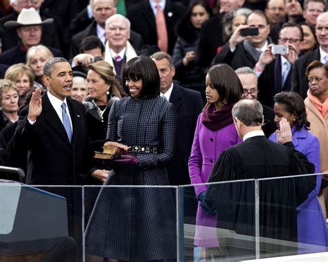 Barack Obama Sworn In For His Second Term As President 8x10 Photo Dd 101