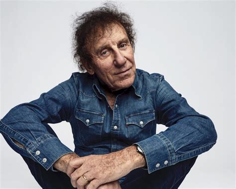 Bon Anniversaire Alain Souchon Ans Il Vit Avec Fran Oise Depuis