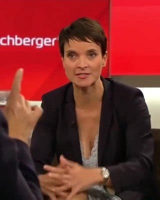 Deutsche Politikerin Frauke Petry Porno Bilder Sex Fotos XXX Bilder 3828482 Seite 2 PICTOA