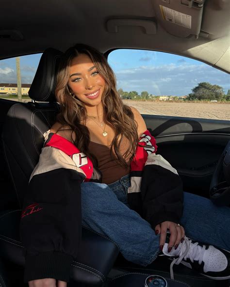 Angelina yepes | Last nights dinner 🌙 | Instagram