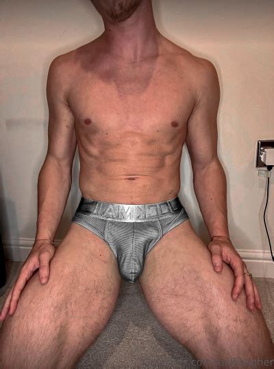 Post Blog Of Hot Guys Tumblr Tumbex