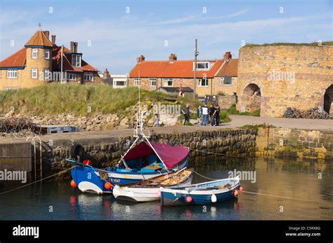 Beadnell Village Hi Res Stock Photography And Images Alamy