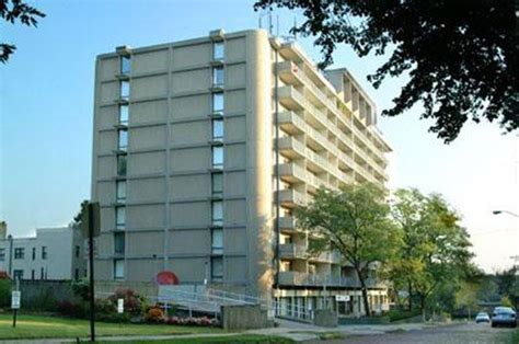 Highland Square Apartments For Rent - Akron, OH