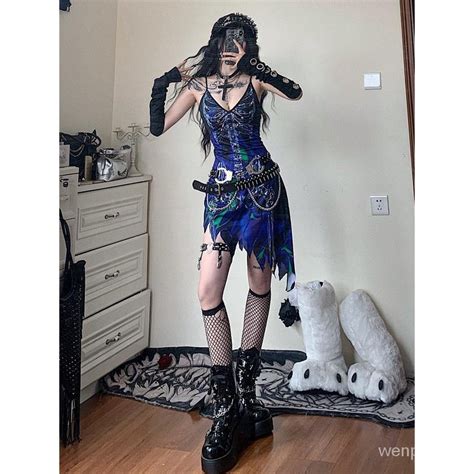 Punk Gothic Style Vest Dark Slim Fit Subculture Millennium Style Y2K Hot Girls Irregular Sling