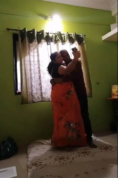 Chubby Mature Bhabhi Fucking By Lover Desi New Videos Hd Sd DropMMS