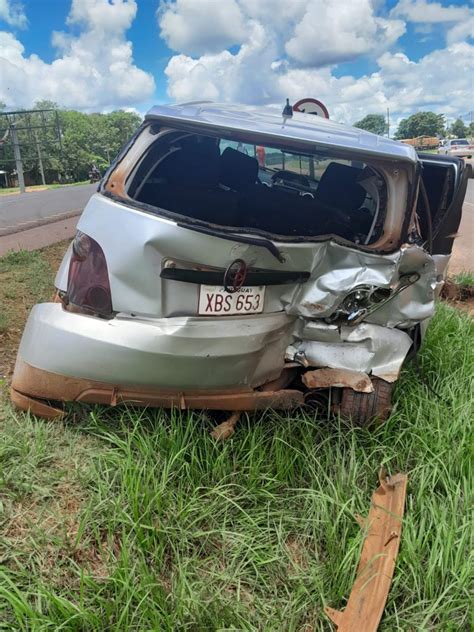 Maniobra indebida habría ocasionado violento choque en Oleary Diario