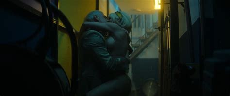 Nude video celebs Mónica Ayos nude El hombre que amaba los platos voladores The Man Who