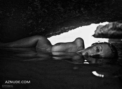 Alana Marie Nude By Steven Lyon For Treats Magazine AZNude