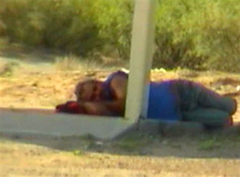 Terminamos mamando y cogiendo con un mirón fin Porn Pic