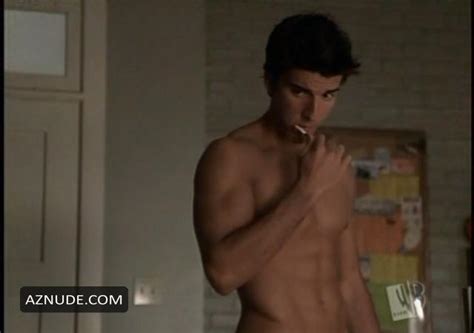 JUSTIN BALDONI Nude AZNude Men