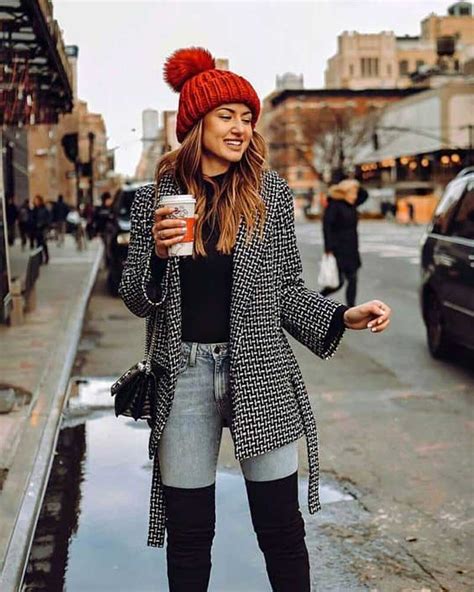 Look Com Touca Feminina - Dicas de como usar touca feminina: ideias fofas para esquentar a cabeça