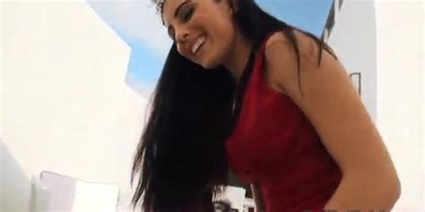 Roxanne Rae First Anal For The New Year Tnaflix